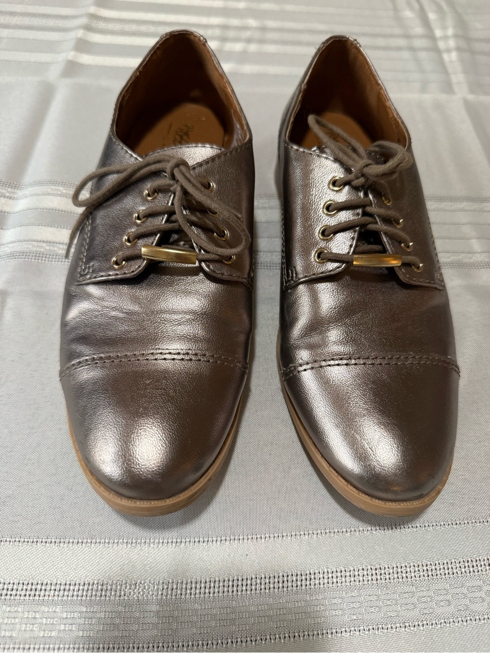 Mossimo Metallic Brown Taupe Lace Up Oxford Shoes Block Heel Size 8